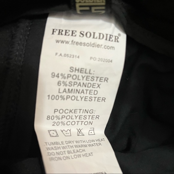 Free Soldier Women’s Black Outdoor Softshell Hiking Pants 36 x 32 NWT - Picture 8 of 14